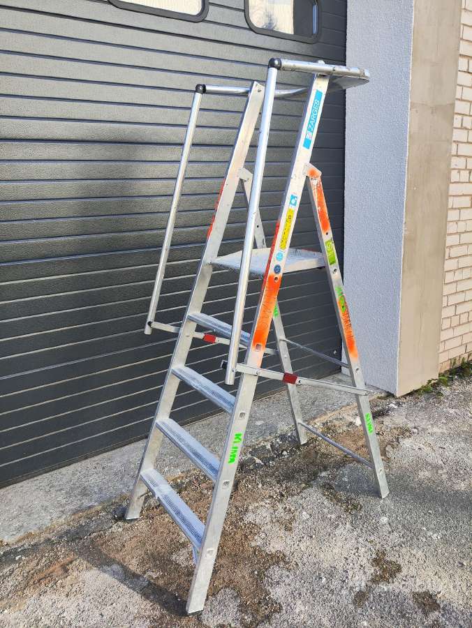 Zarges pastatomos kopėčios su aikštele 1,31 m