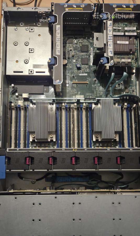 Hp Dl380 Gen9 32gb RAM Ddr4 12lff 24.6tb HDD