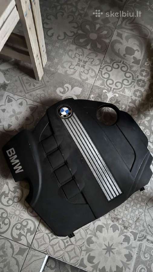 Bmw variklio dekoratyvinis dangtis (originalus)
