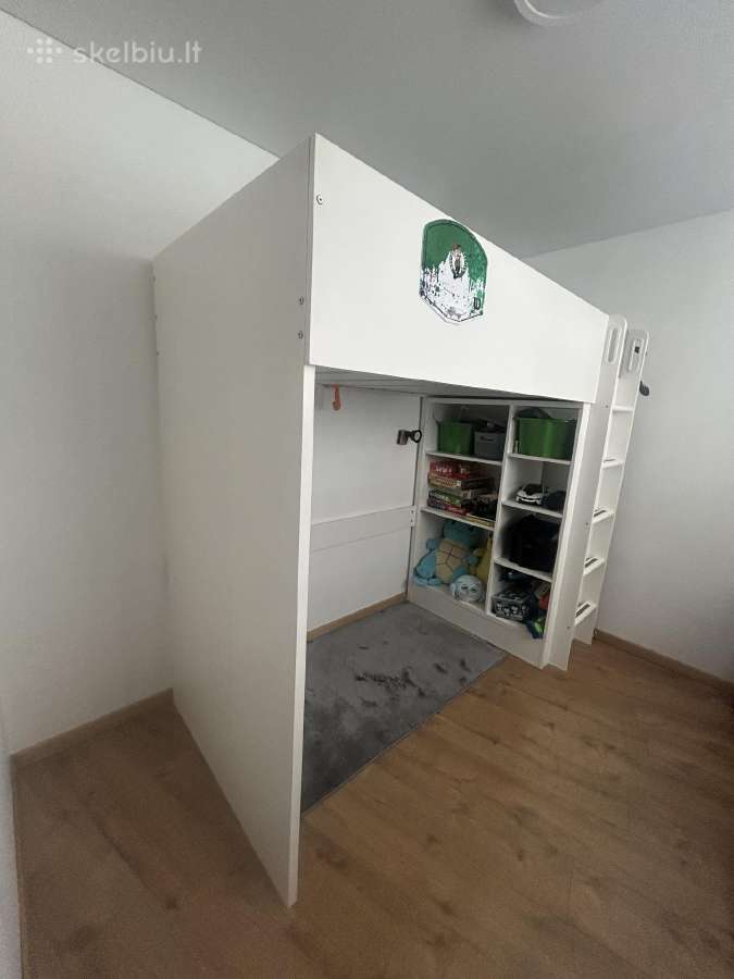Aukšta lova