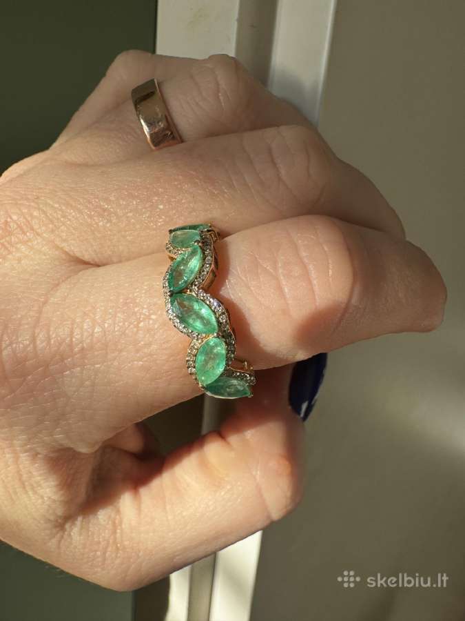 2,14ct žiedas su deimantais ir smaragdais