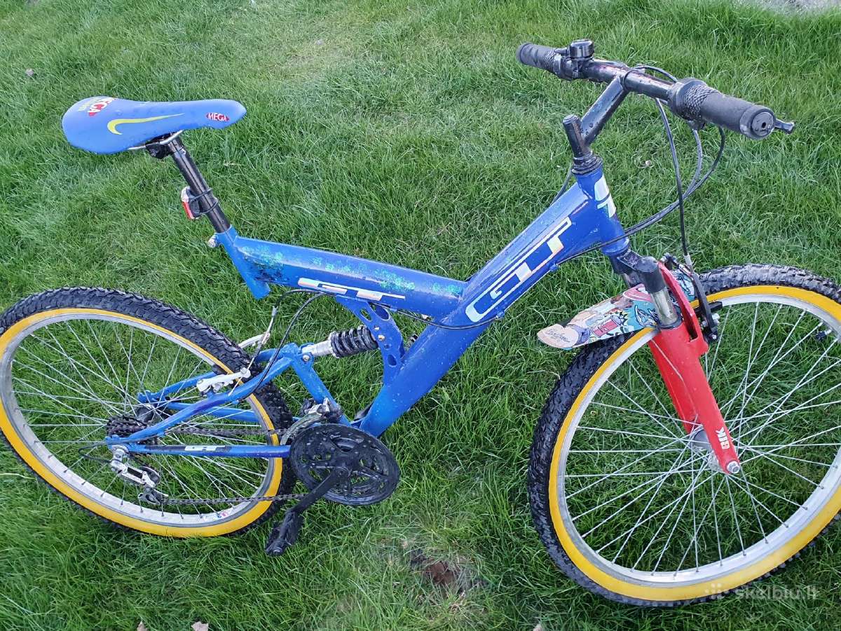 Keletas puikaus stovio vaikisku dviraciu 26coliu