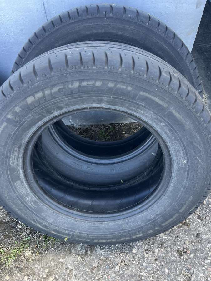 Michelin Agilis, Firestone Vanhawk 235/65 R16c - nuotraukos Nr. 3