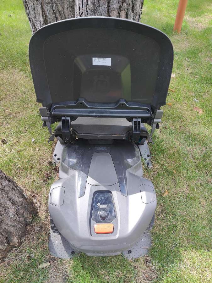 Vejos pjovimo robotų instaliavimas, konsultacija - nuotraukos Nr. 33