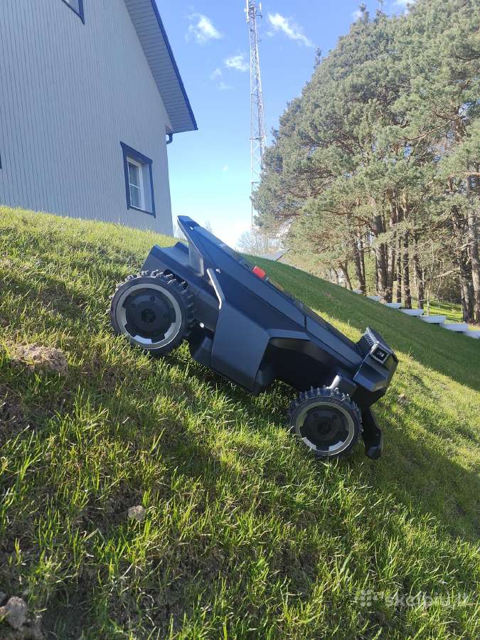 Vejos pjovimo robotų instaliavimas, konsultacija - nuotraukos Nr. 36