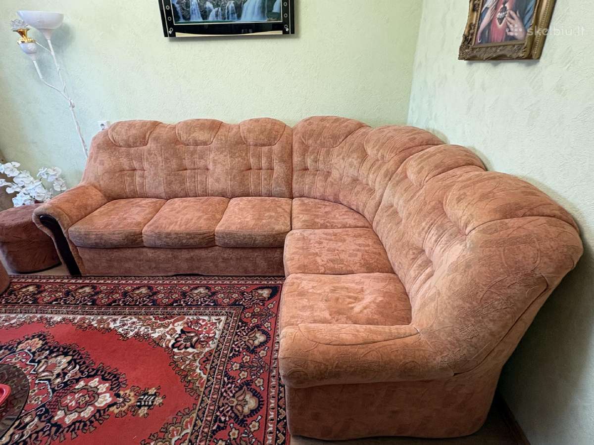 Parduodamas geros būklės baldų komplektas z