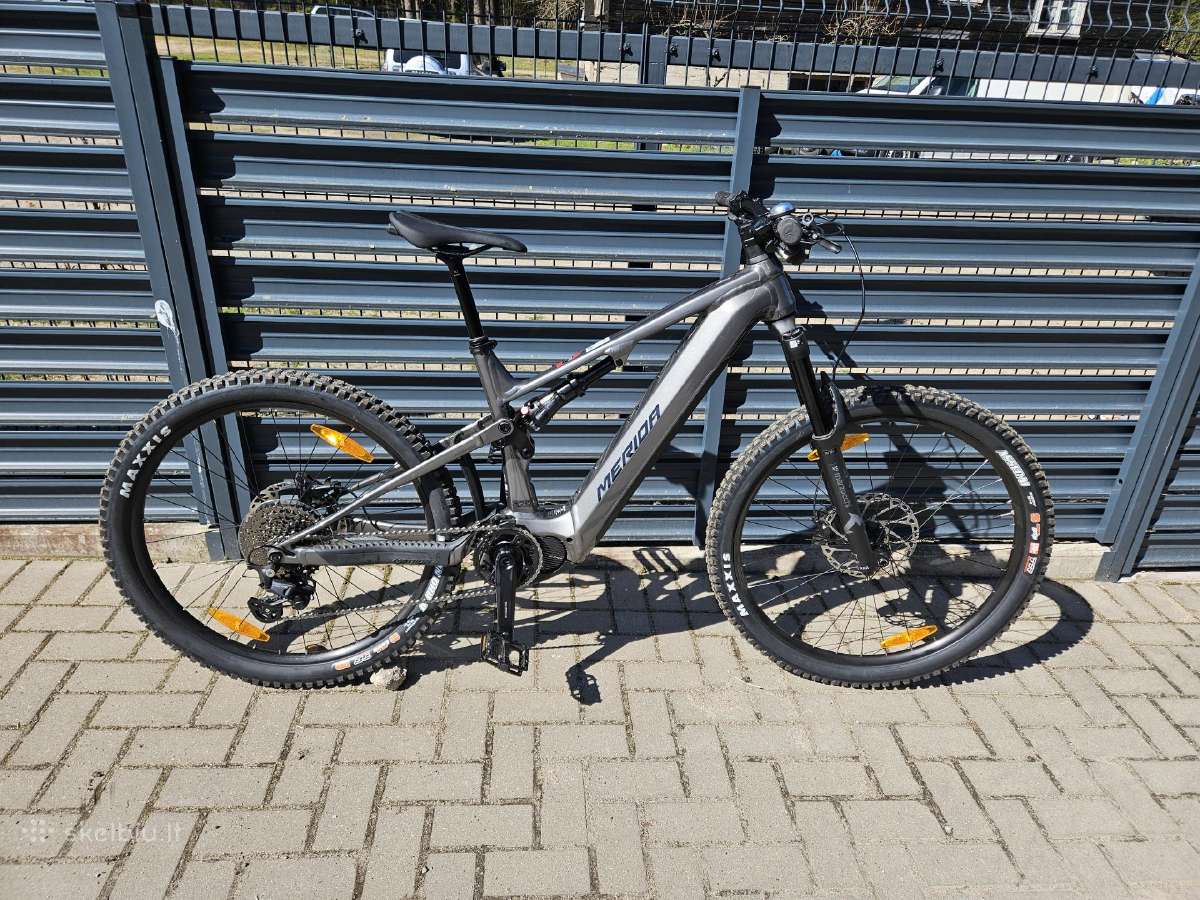 Kalnų elektrinis dviratis