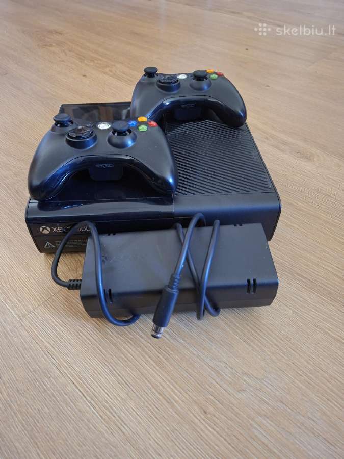 Xbox 360 E - nuotraukos Nr. 2
