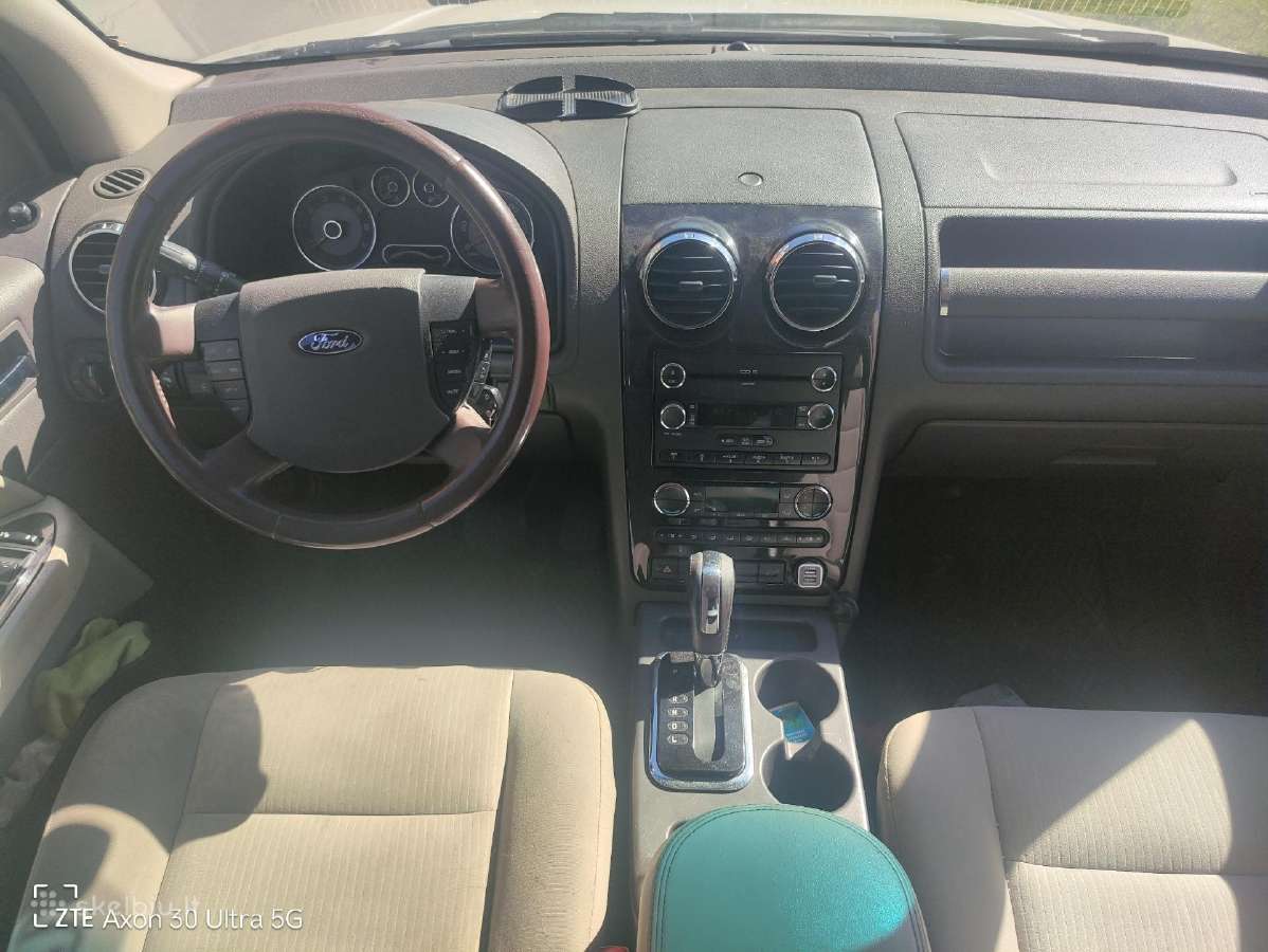 Ford Taurus X - nuotraukos Nr. 5