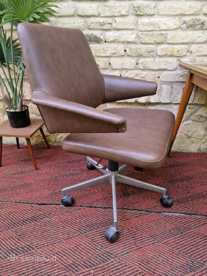 Vintažinė mid century autorinė darbo kėdė