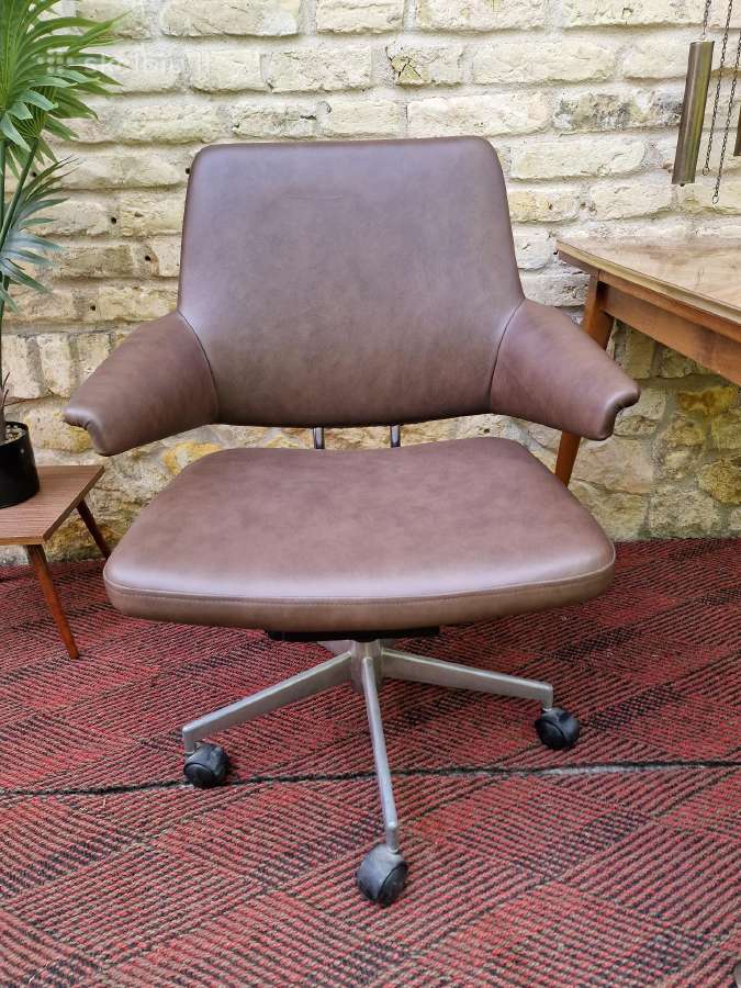 Vintažinė mid century autorinė darbo kėdė - nuotraukos Nr. 2