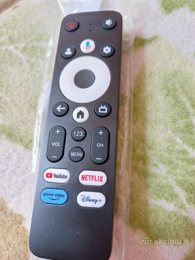 Universalus Smart TV pultas su mikrofonu – naujas