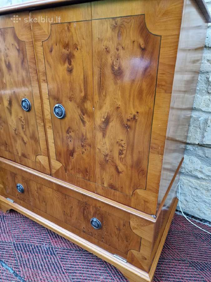 Vintažinė mid century riešutmedžio spintelė - nuotraukos Nr. 5