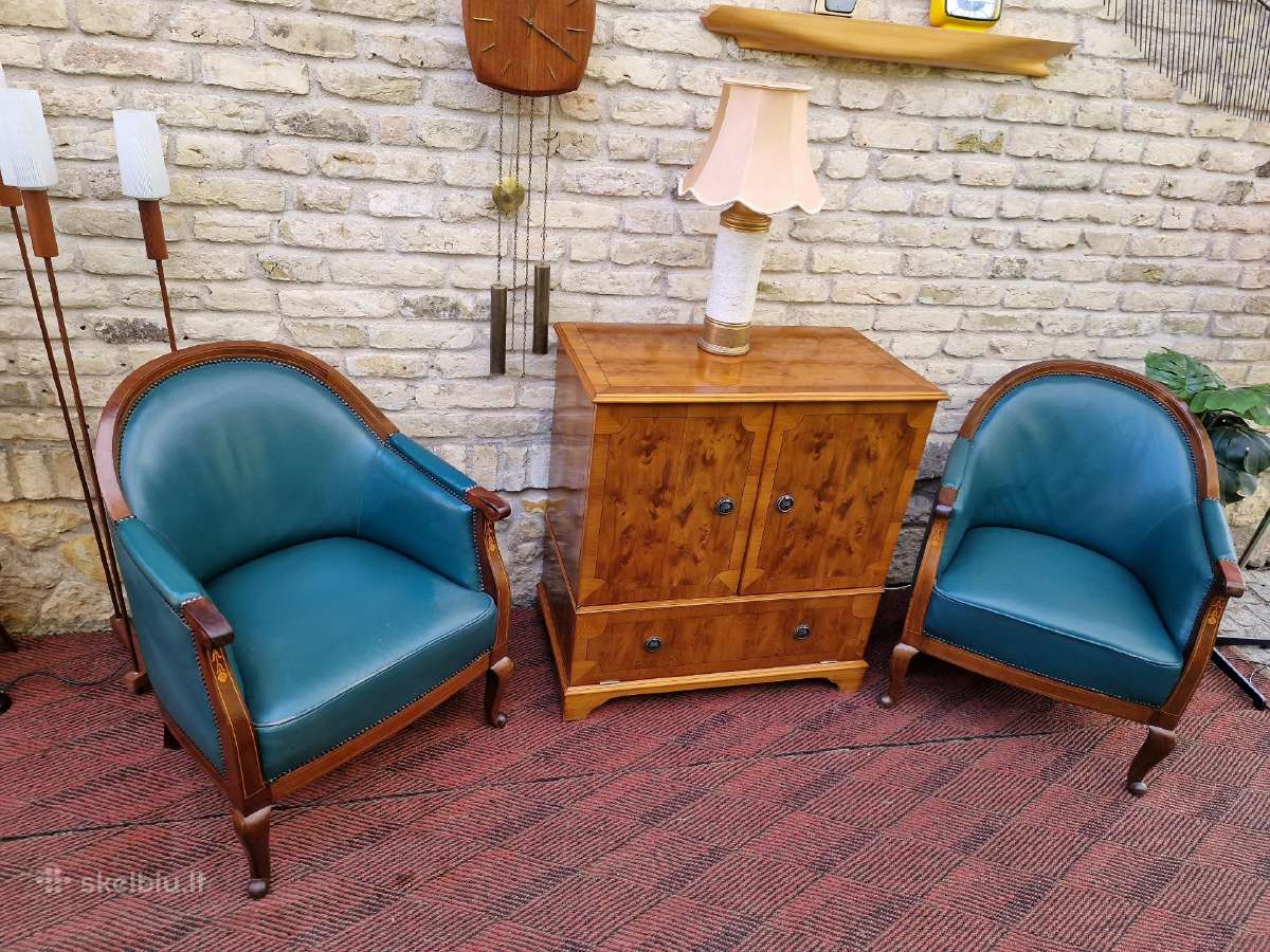 Vintažinė mid century riešutmedžio spintelė - nuotraukos Nr. 36