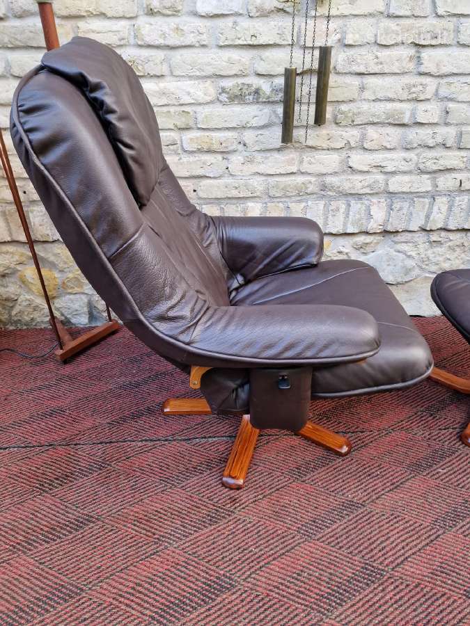 Vintažinis mid century odinis fotelis/reglaineris - nuotraukos Nr. 6