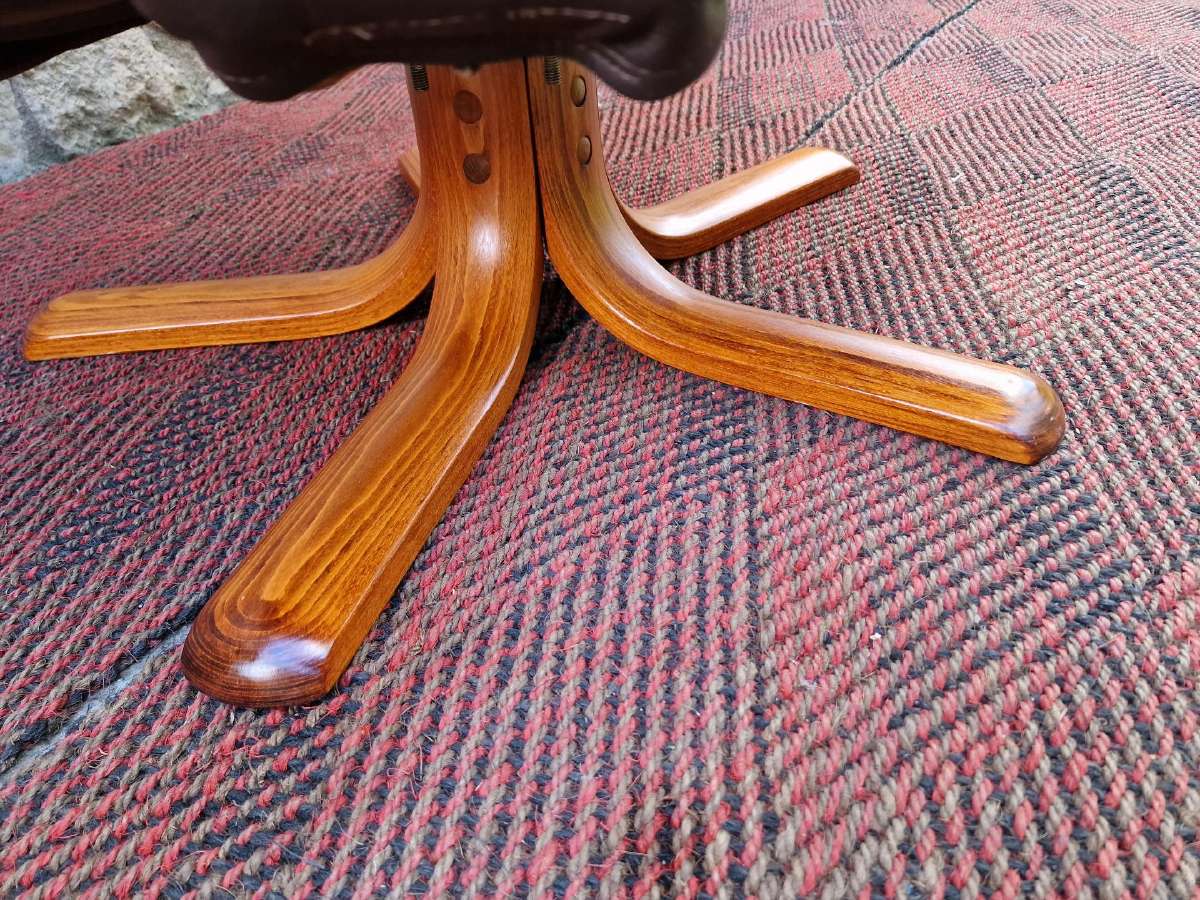 Vintažinis mid century odinis fotelis/reglaineris - nuotraukos Nr. 31