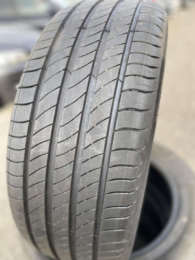 215/55r18 Michelin