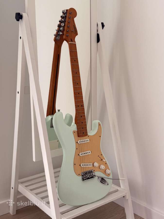 Elektrinė gitara Squier Stratocaster