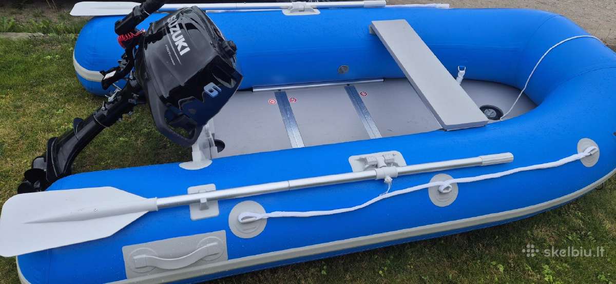 Parduodu 2.70m visiškai nauja be variklio.
