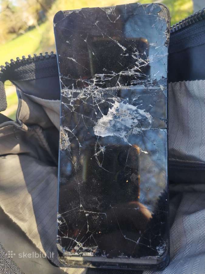 Telefonas dalims