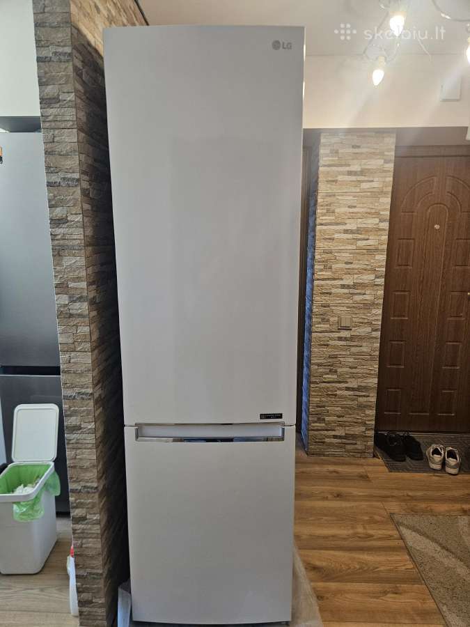 Parduodu šaldytuvą LG