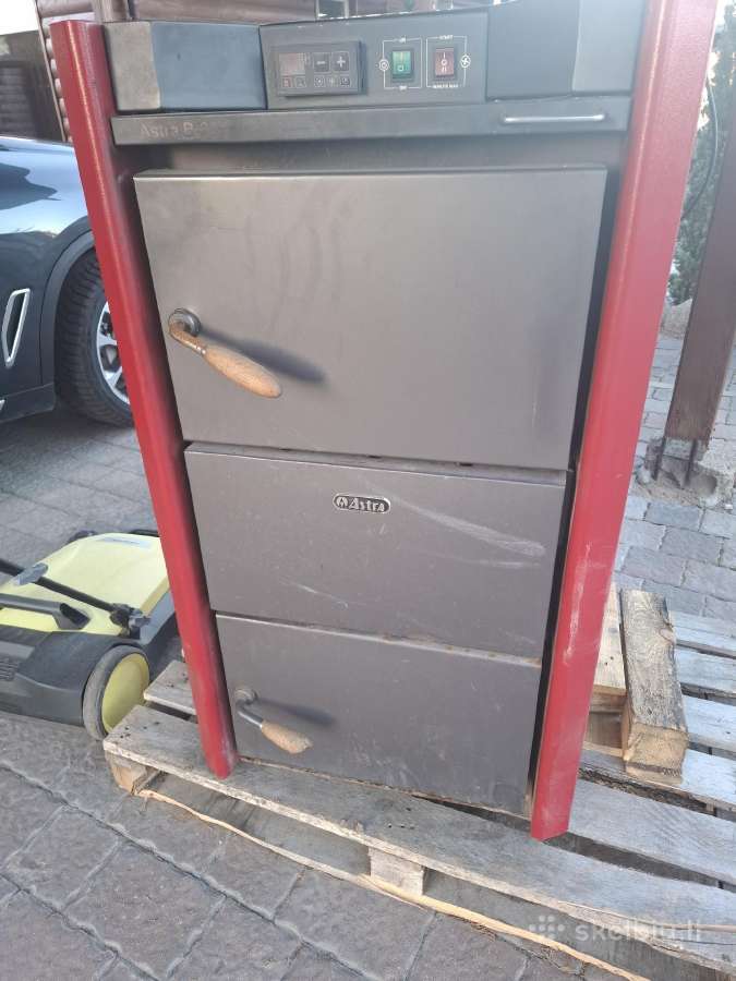 Astra 25 Kieto kuro katilas
