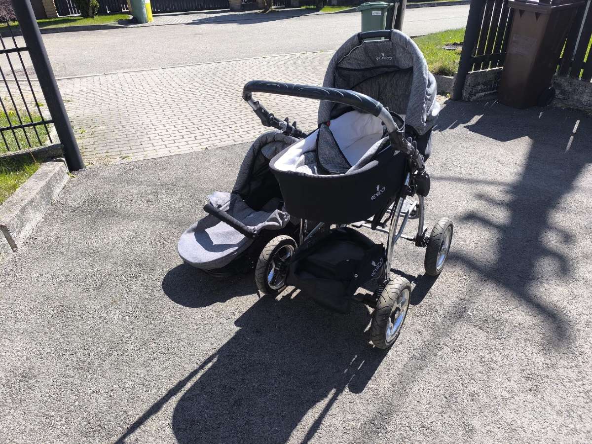 Vaikiško vežimėlio komplektas
