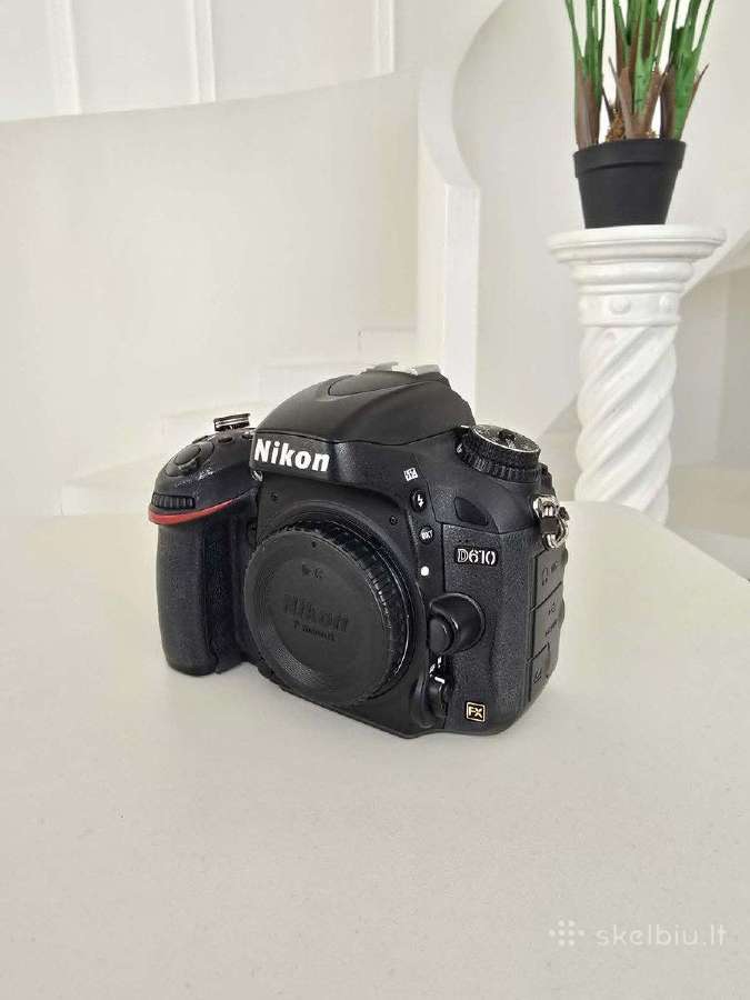 Nikon D610