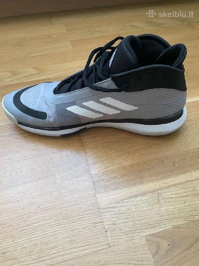 Adidas Ownthegame 2.0.