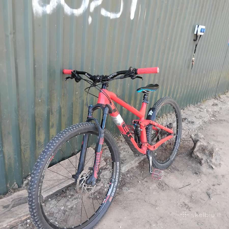 Parduodu full suspenshion trek