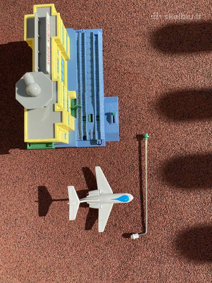 Traukinis thomas at sodor airport set 2007 - nuotraukos Nr. 3