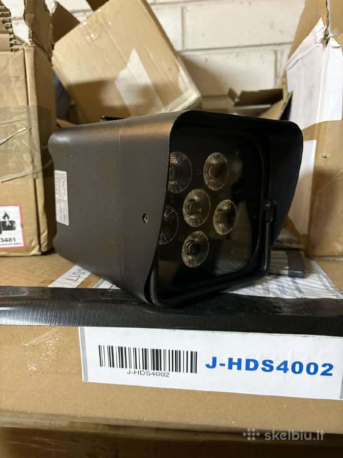 Scenos LED prozektorius