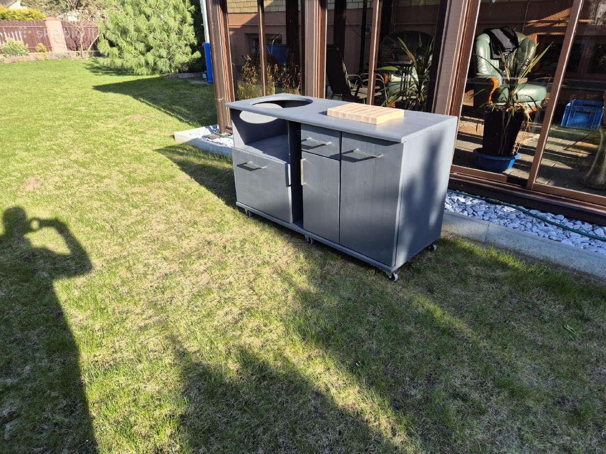 Kamado bono staliukas - nuotraukos Nr. 2