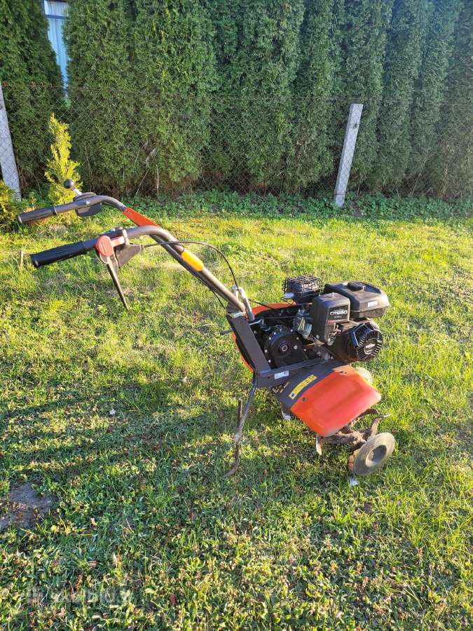 Traktoriukas žemės freza - nuotraukos Nr. 2
