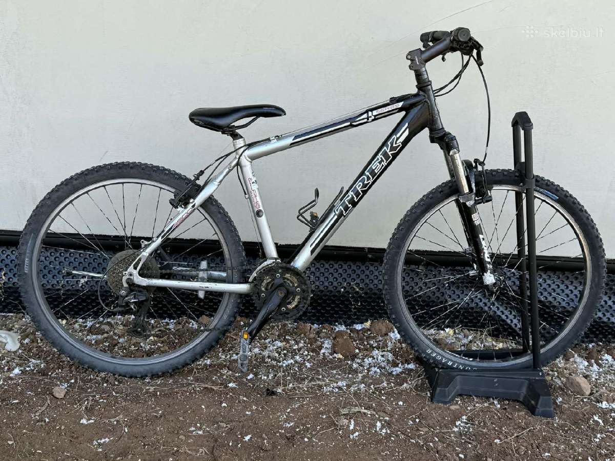 Trek 4 series kalnų dviratis