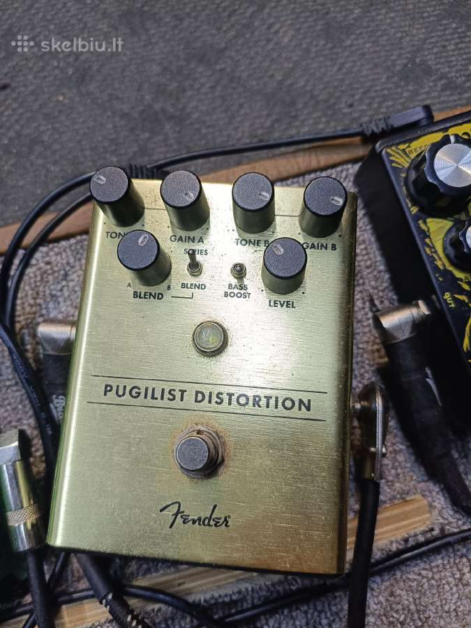 Fender pugilist distortion pedalas