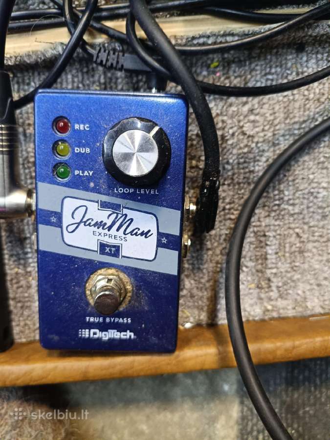 Digitech jam man express looperis pedalas