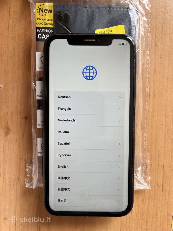 iPhone xr 64