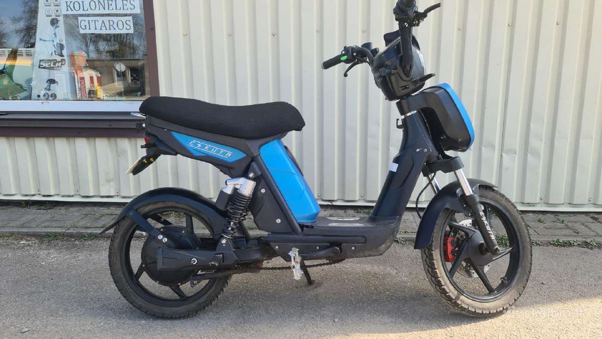 Elektrinis motoroleris Escuta - nuotraukos Nr. 3