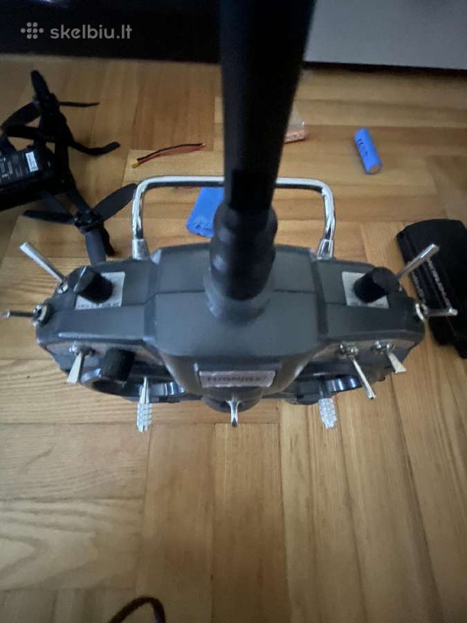 Valdymo pultas Futaba, Turnigy. - nuotraukos Nr. 5