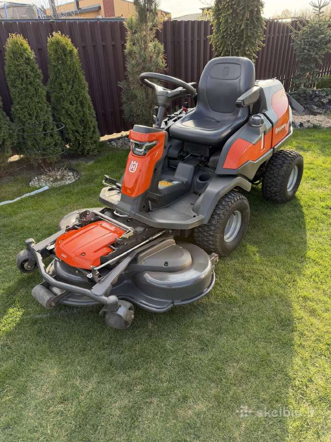 Sodo traktoriukas Husqvarna rider r420tsx awd