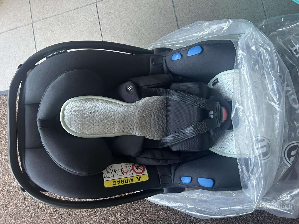 Kudikio automobilio kedute avianaut