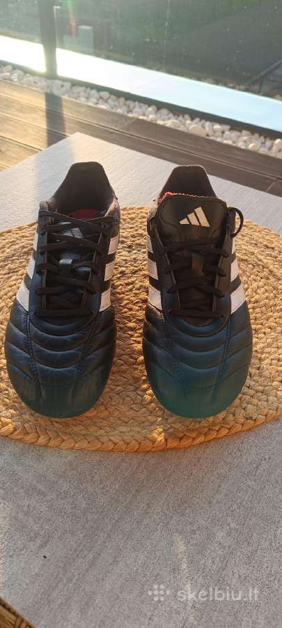 Odiniai futbolo batai Adidas