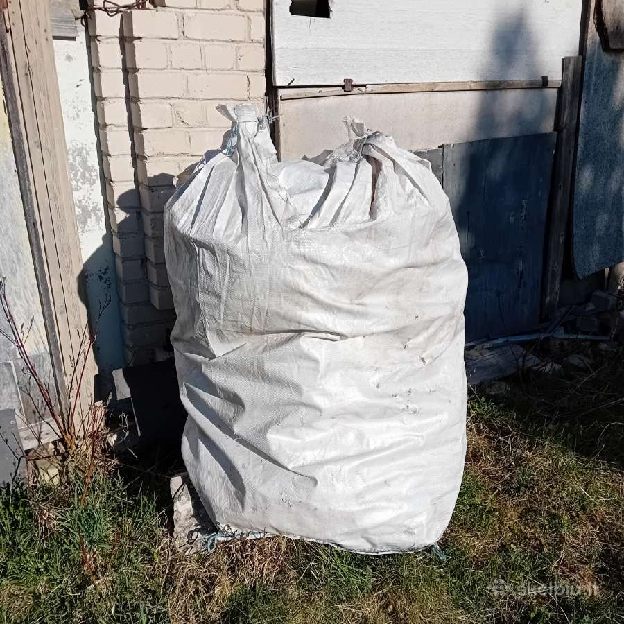 Parduodu didelės talpos maišus