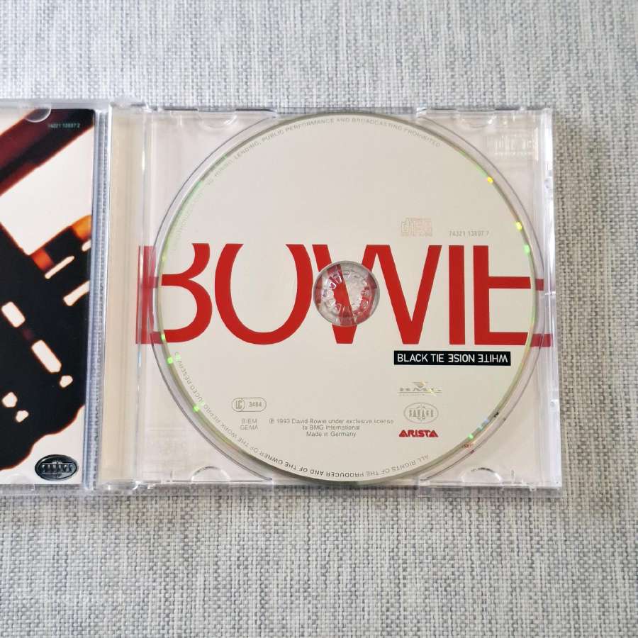 David Bowie - Black Tie White Noise (CD, Albumas) - nuotraukos Nr. 3