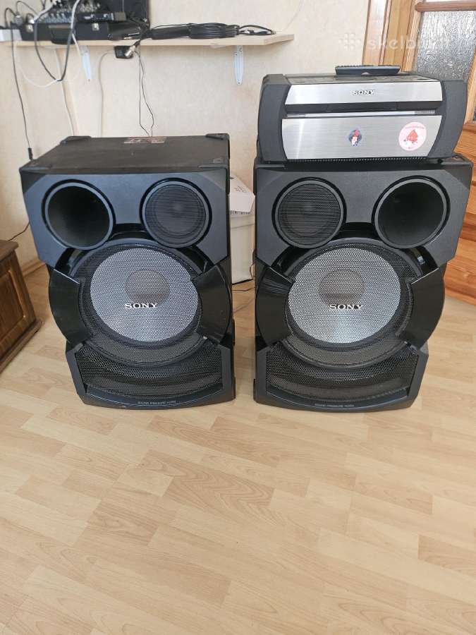 Parduodu Sony shake x70d