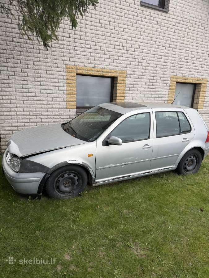 VW Golf 4 1.6 benzinas dalimis. pilnas