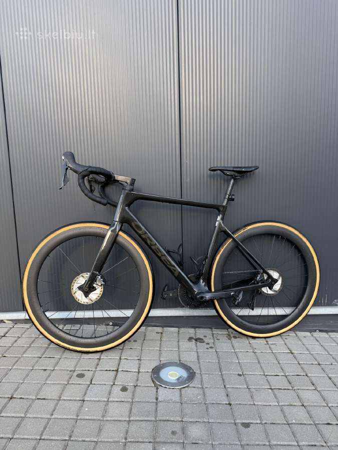 Orbea orc 55 dydis, karboninis + karboniniai ratai