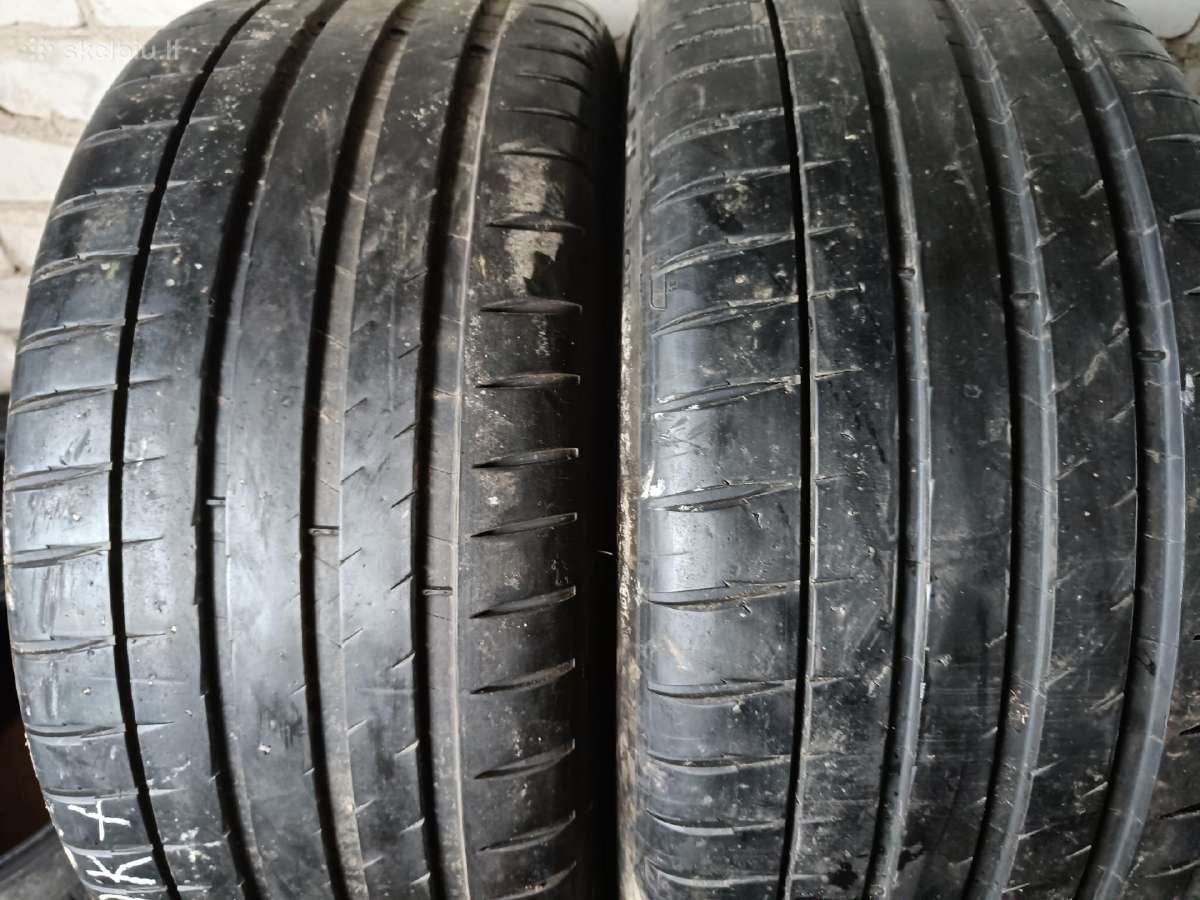 275-35r21 Michelin