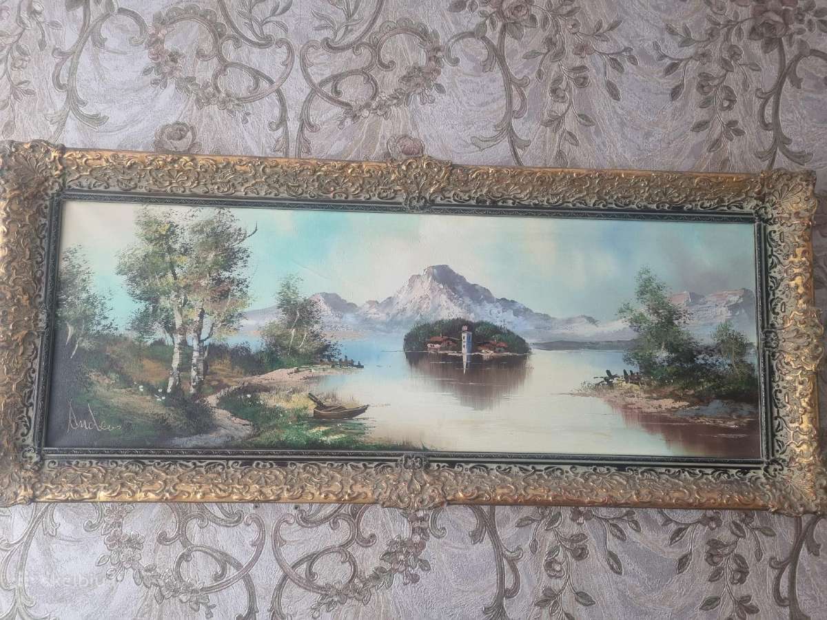 Paveikslas ir komoda